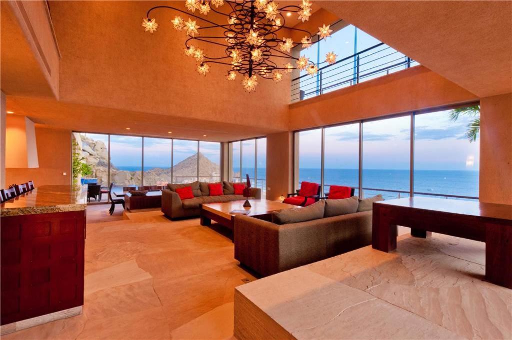 Luxurious Hillside Oceanfront 8 Bedroom Villa Bellissima 卡波圣卢卡斯 外观 照片